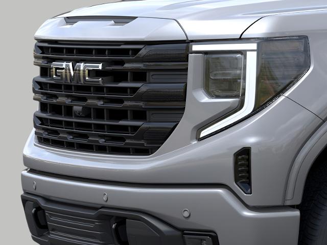 2025 GMC Sierra 1500 Vehicle Photo in GREEN BAY, WI 54303-3330