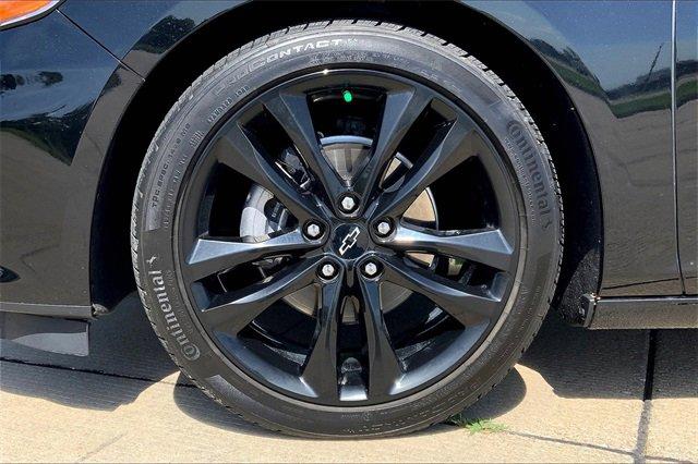 2025 Chevrolet Malibu Vehicle Photo in TOPEKA, KS 66609-0000