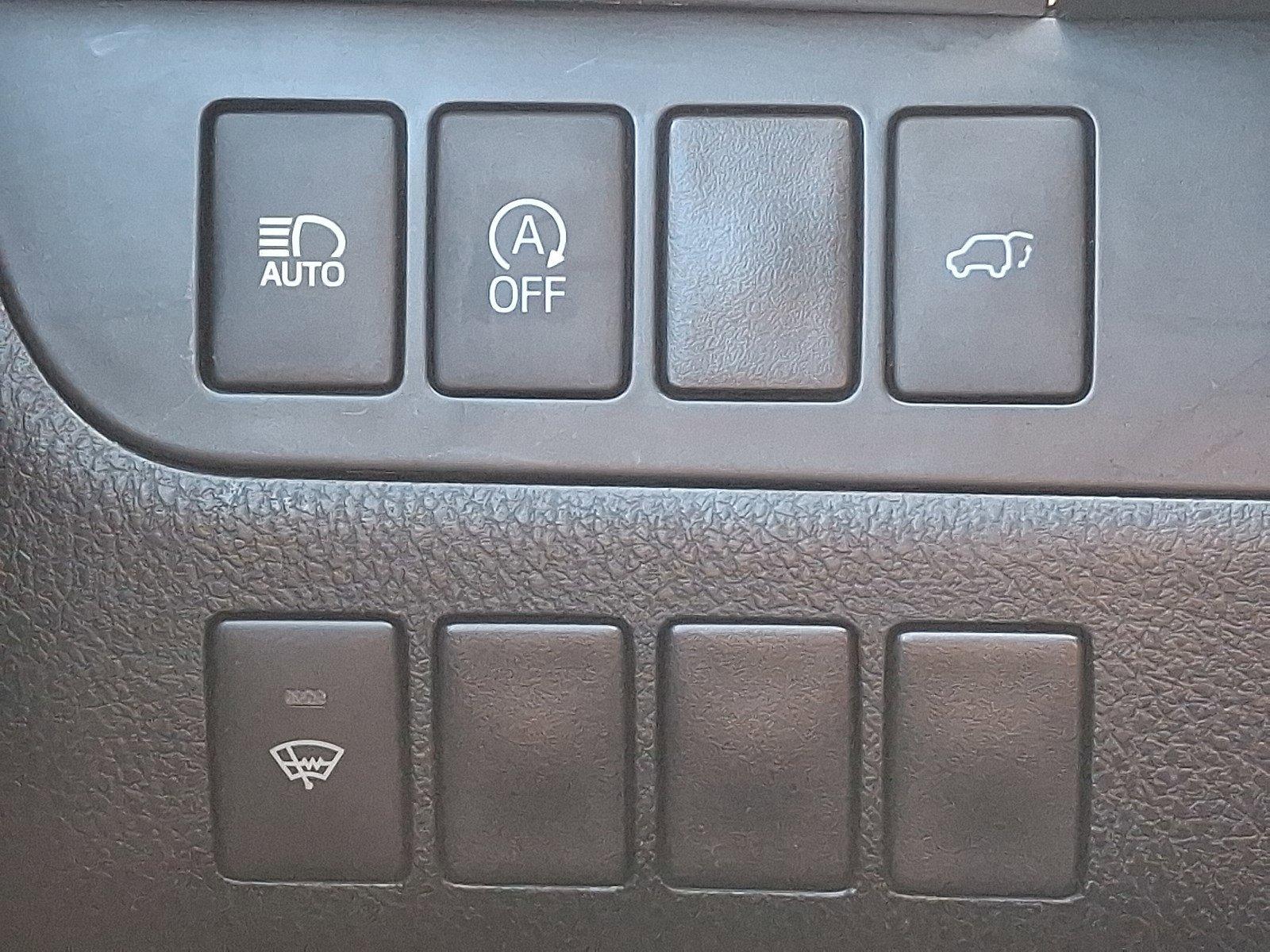 2018 Toyota Highlander Vehicle Photo in Harrisburg, PA 17111