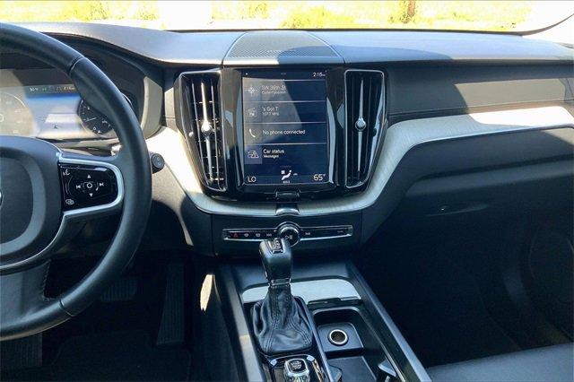 2020 Volvo XC60 Vehicle Photo in TOPEKA, KS 66609-0000
