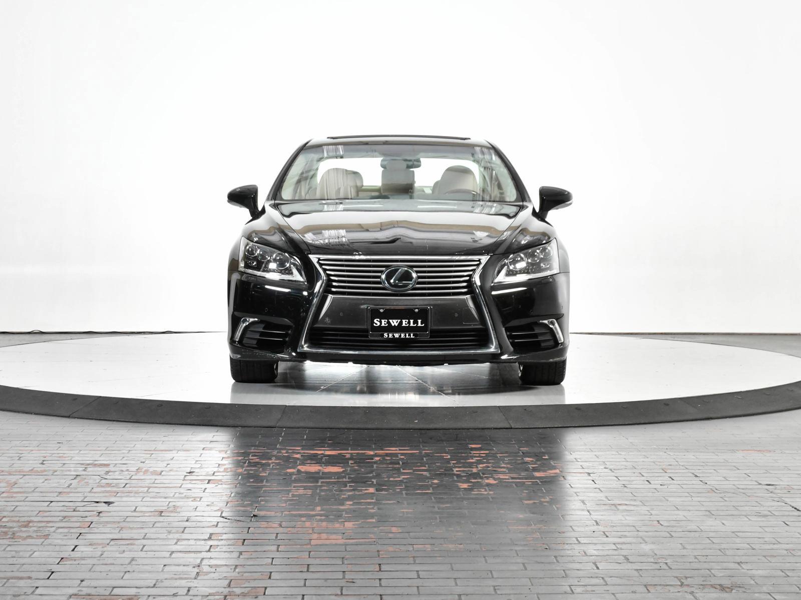 2016 Lexus LS 460 Vehicle Photo in DALLAS, TX 75235