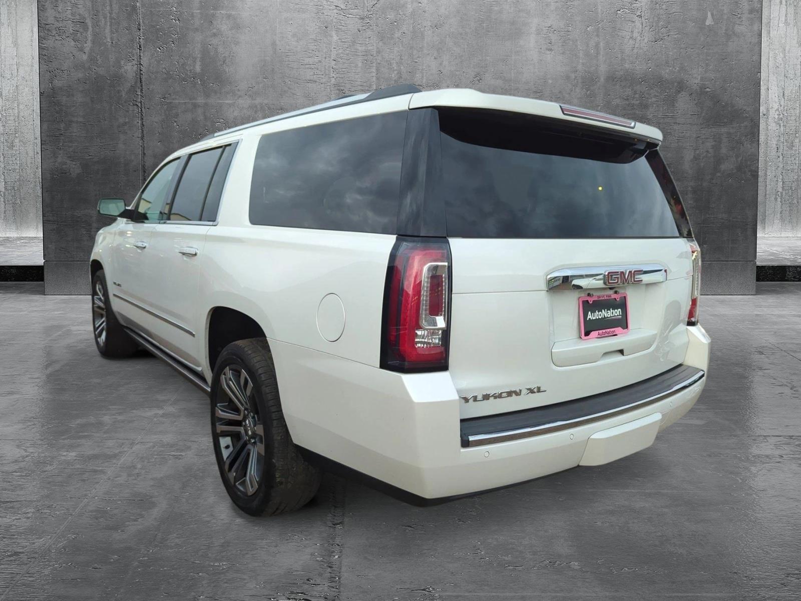 2018 GMC Yukon XL Vehicle Photo in MEMPHIS, TN 38115-1503