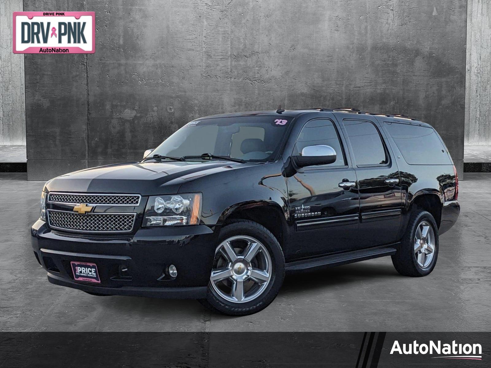 2013 Chevrolet Suburban Vehicle Photo in HOUSTON, TX 77034-5009