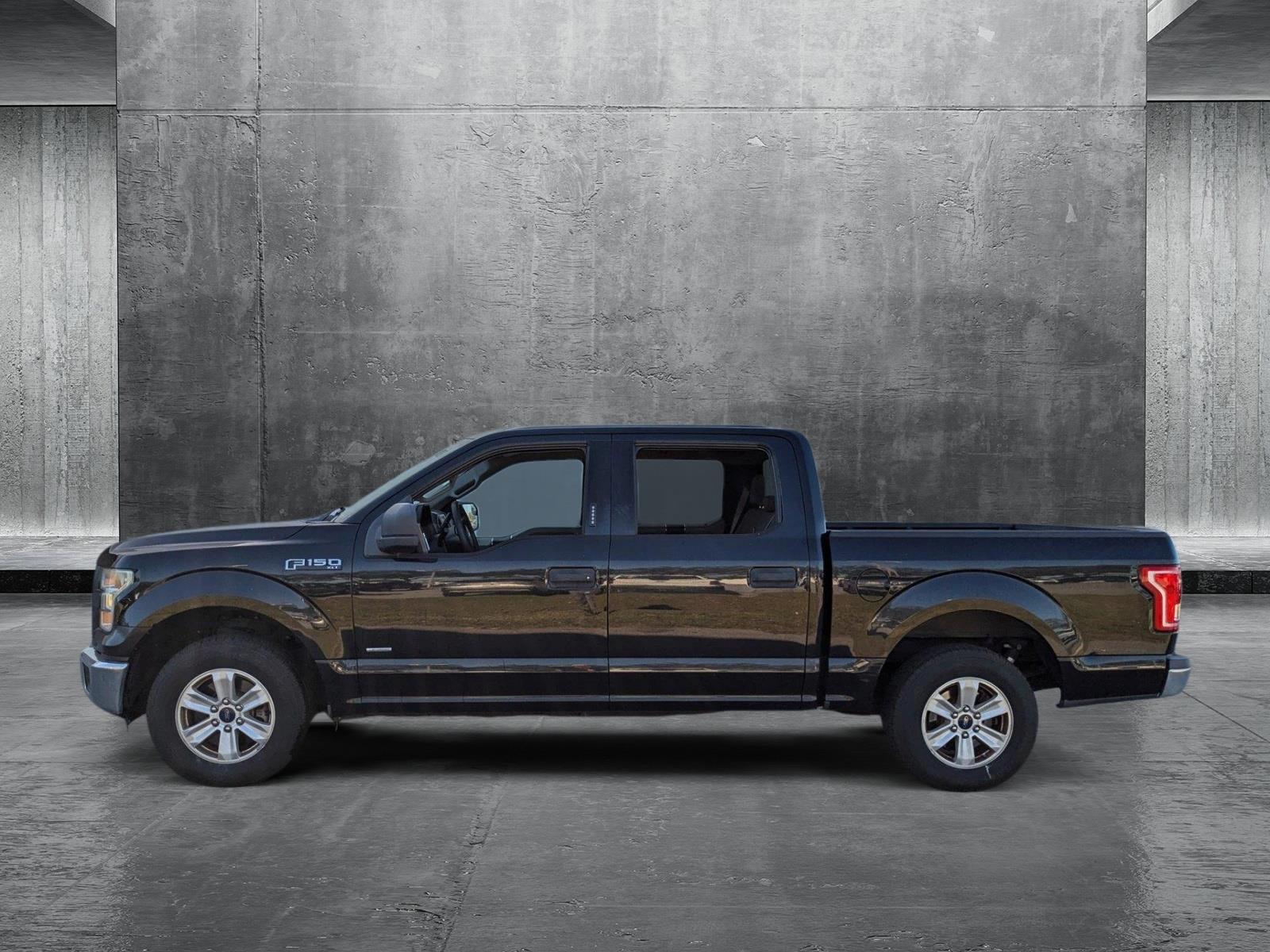 2016 Ford F-150 Vehicle Photo in St. Petersburg, FL 33713