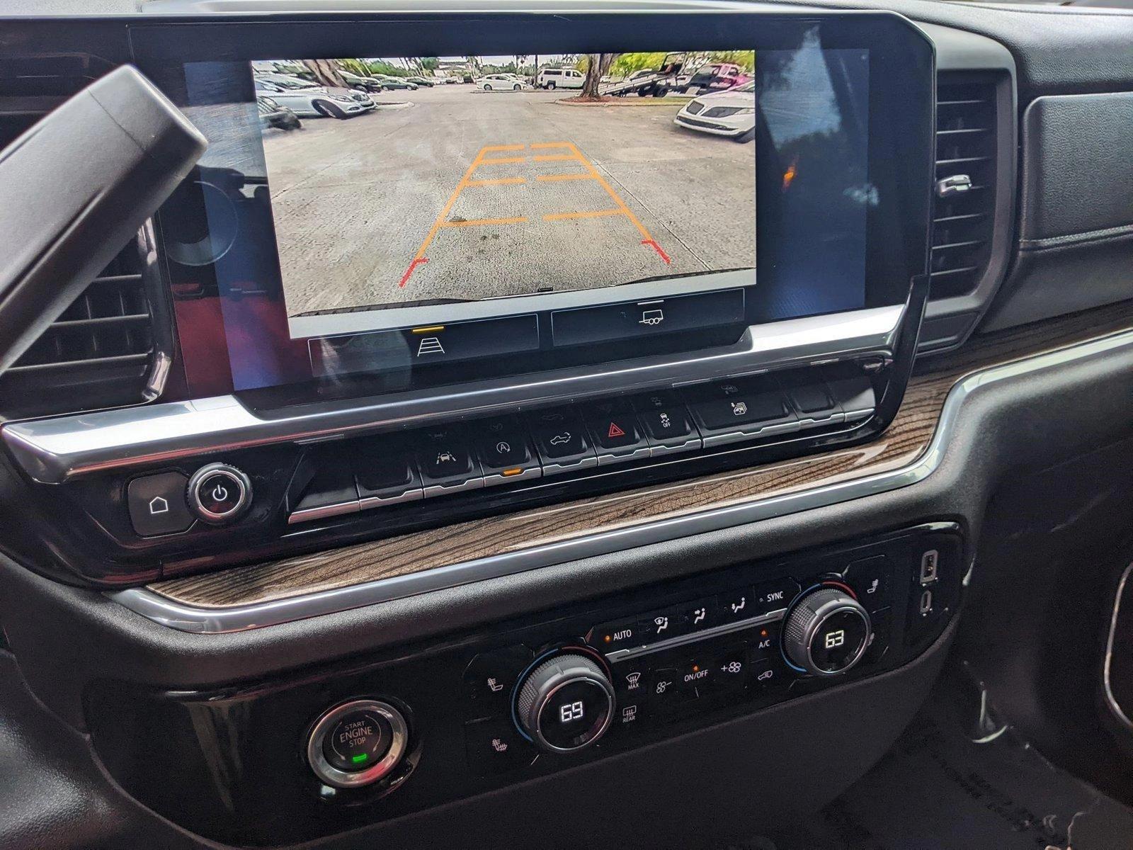 2023 Chevrolet Silverado 1500 Vehicle Photo in PEMBROKE PINES, FL 33024-6534