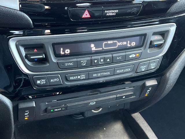 2017 Honda Pilot Vehicle Photo in PITTSBURG, CA 94565-7121