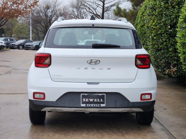 2020 Hyundai VENUE Vehicle Photo in DALLAS, TX 75209