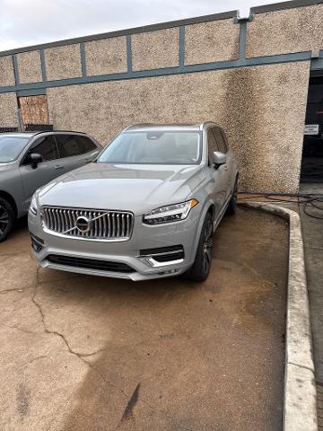 2025 Volvo XC90 Vehicle Photo in Houston, TX 77007