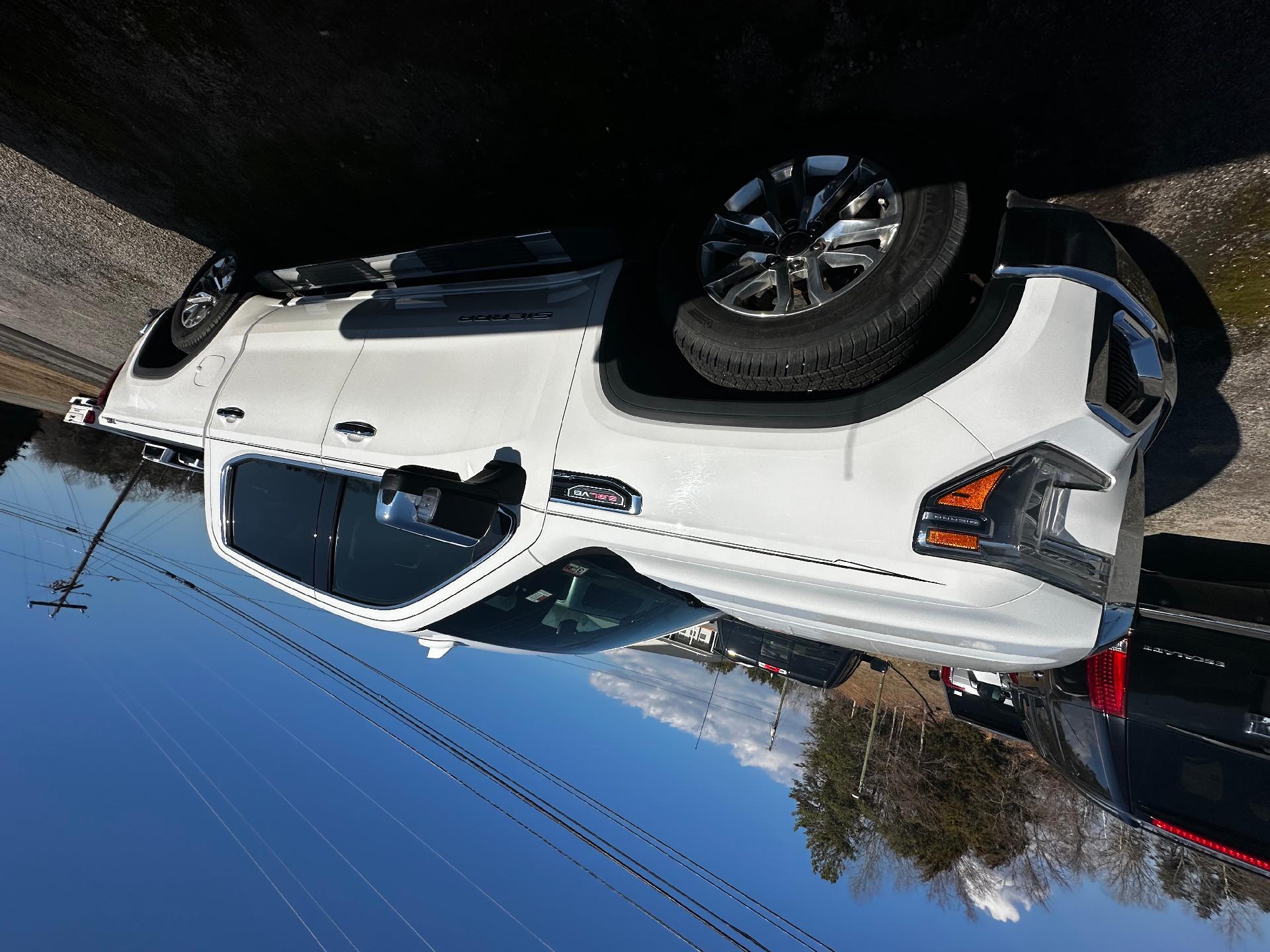 Used 2019 GMC Sierra 1500 SLT with VIN 3GTU9DEL6KG132051 for sale in Farmville, VA