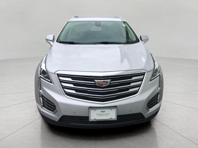 2017 Cadillac XT5 Vehicle Photo in GREEN BAY, WI 54303-3330