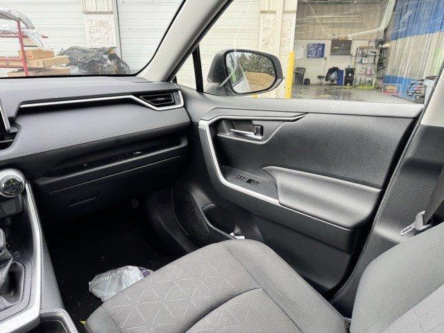 2019 Toyota RAV4 Vehicle Photo in Mechanicsburg, PA 17050-1707