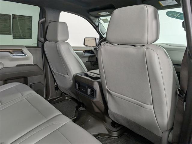 2024 Chevrolet Silverado 1500 Vehicle Photo in ENGLEWOOD, CO 80113-6708