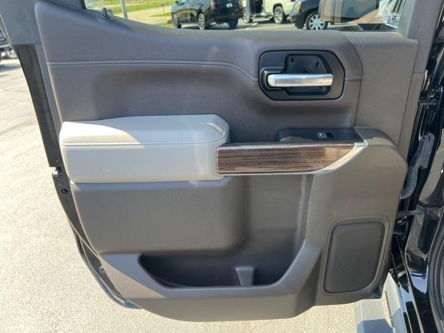2019 Chevrolet Silverado 1500 Vehicle Photo in GREEN BAY, WI 54304-5303