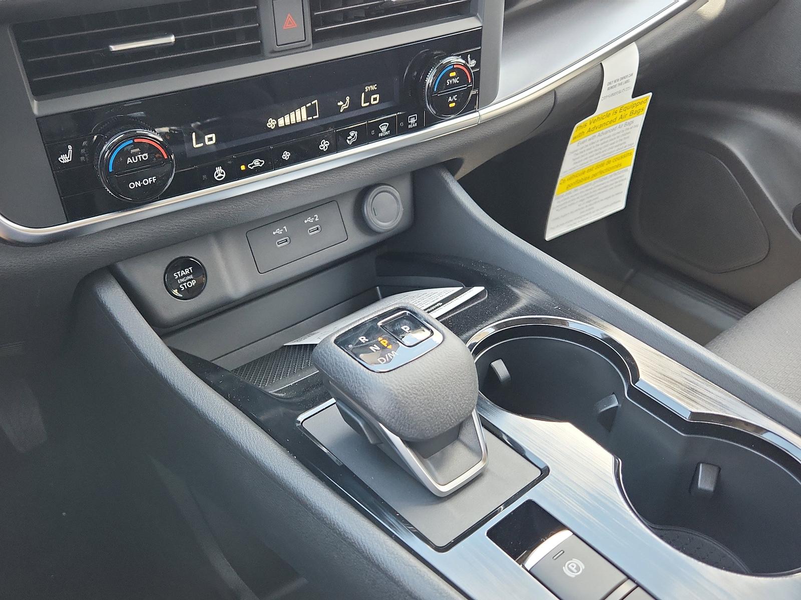 2025 Nissan Rogue Vehicle Photo in Albuquerque, NM 87110