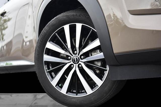 2023 Nissan Pathfinder Vehicle Photo in Ballwin, MO 63011