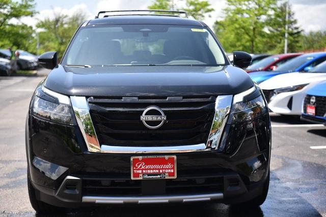 2025 Nissan Pathfinder Vehicle Photo in Ballwin, MO 63011
