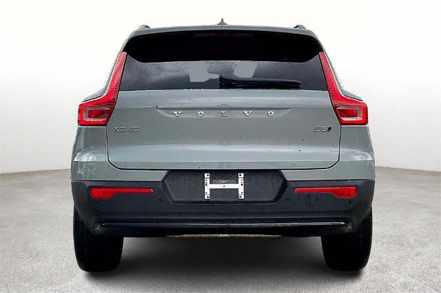 2025 Volvo XC40 Vehicle Photo in Grapevine, TX 76051