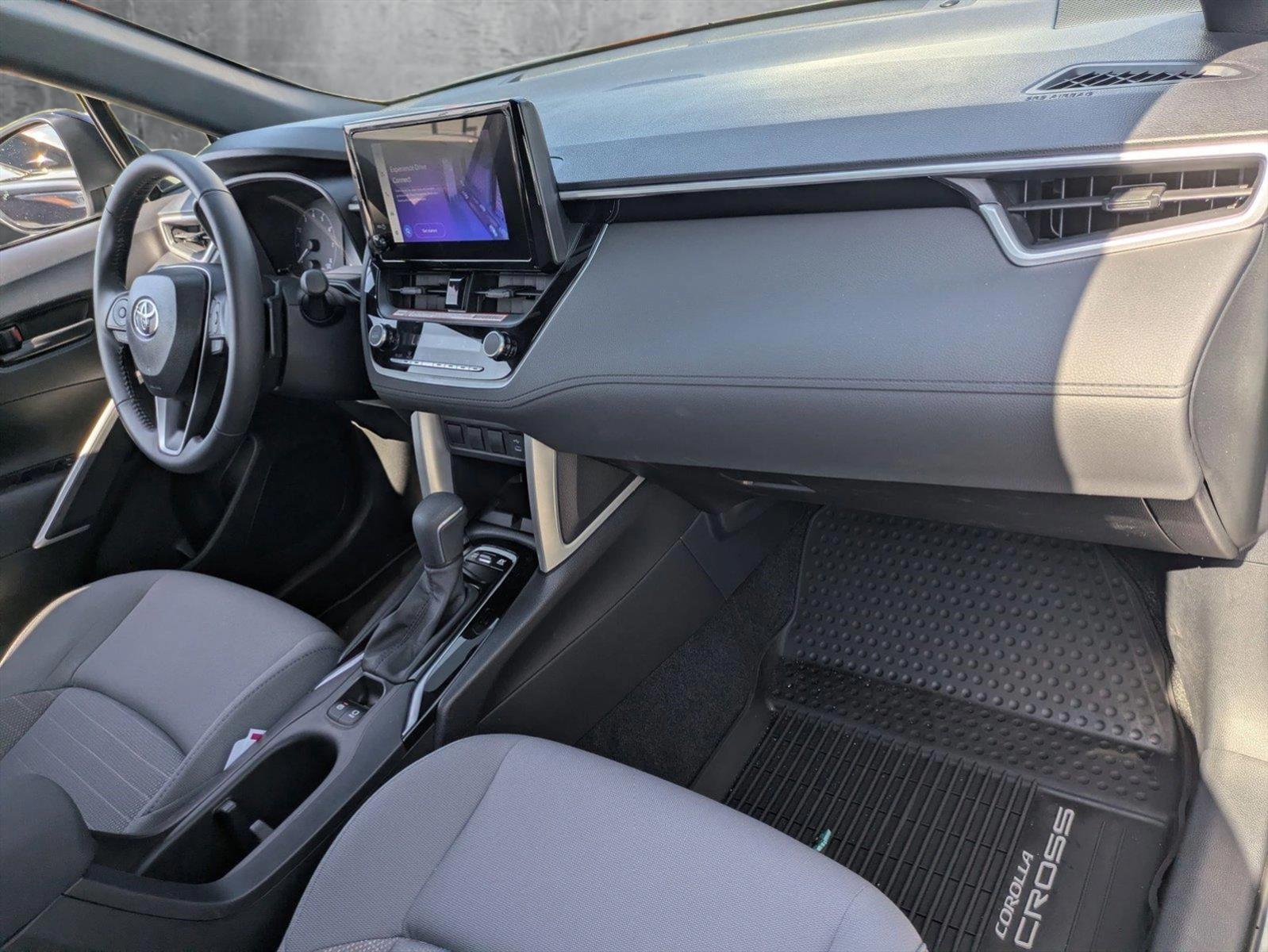 2025 Toyota Corolla Cross Vehicle Photo in Winter Park, FL 32792