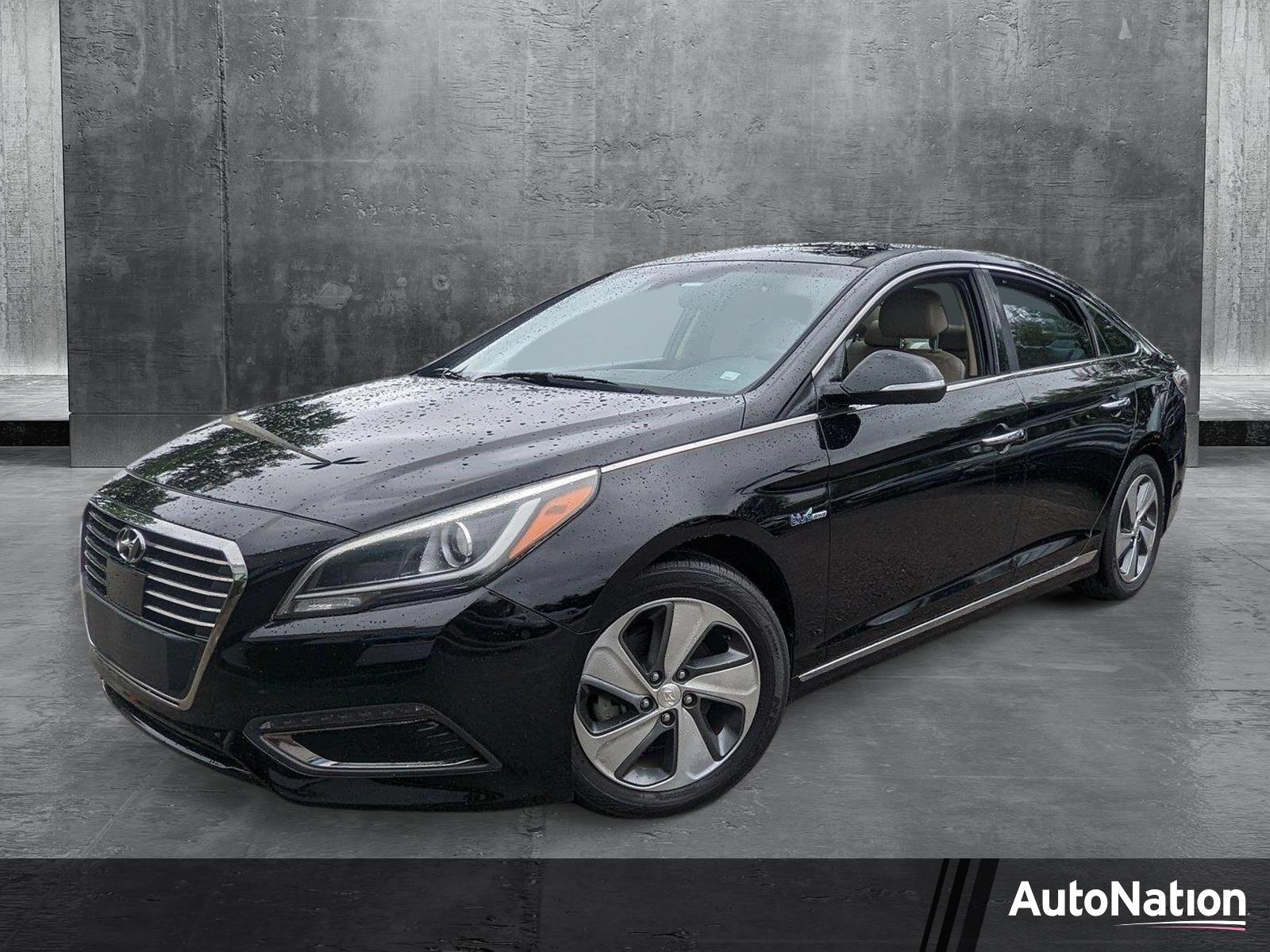 2016 Hyundai SONATA Hybrid Vehicle Photo in Jacksonville, FL 32256