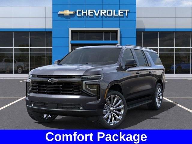 2025 Chevrolet Suburban Vehicle Photo in BROCKTON, MA 02301-7113
