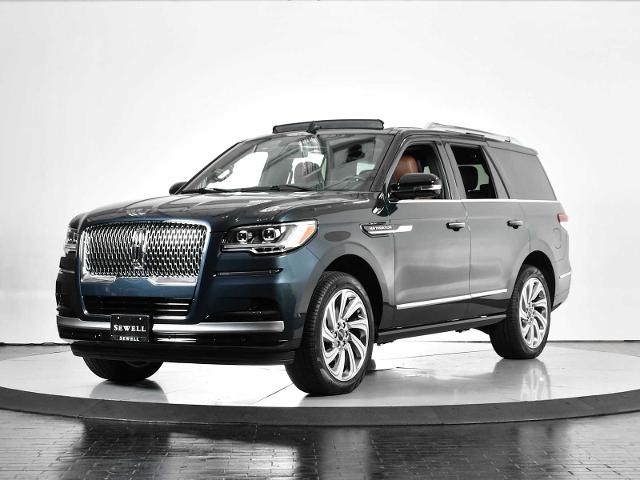 2024 Lincoln Navigator Vehicle Photo in DALLAS, TX 75235