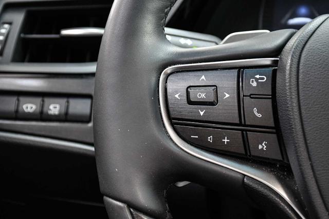 2022 Lexus ES 350 Vehicle Photo in DALLAS, TX 75235