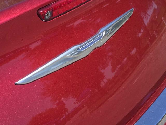 2014 Chrysler 300 Vehicle Photo in DENTON, TX 76210-9321