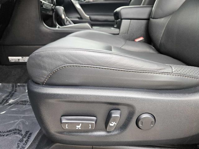 2023 Lexus GX 460 Vehicle Photo in FORT WORTH, TX 76132