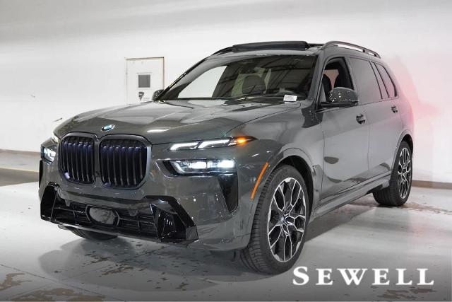 2025 BMW X7 xDrive40i Vehicle Photo in GRAPEVINE, TX 76051