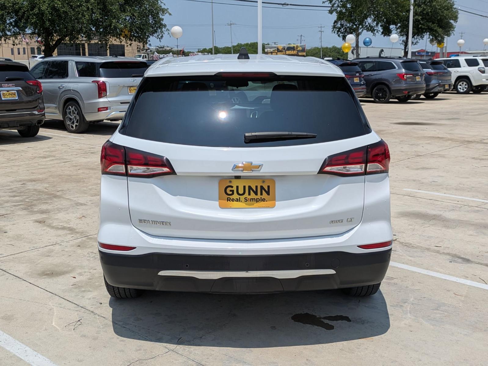 2024 Chevrolet Equinox Vehicle Photo in SELMA, TX 78154-1460
