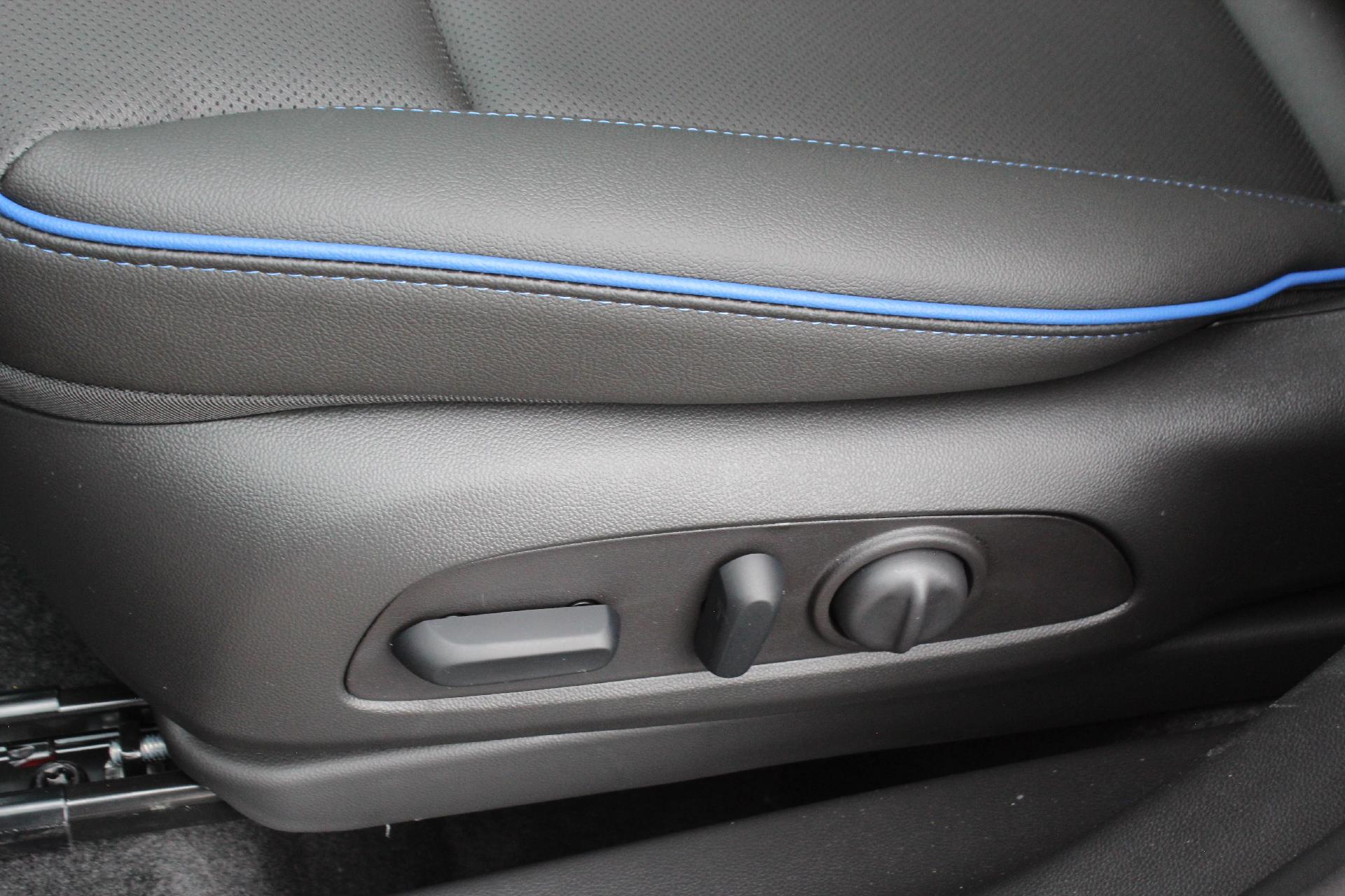 2026 Buick Encore GX Vehicle Photo in AURORA, CO 80012-4011