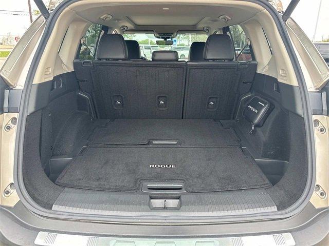 2022 Nissan Rogue Vehicle Photo in BATON ROUGE, LA 70809-4546