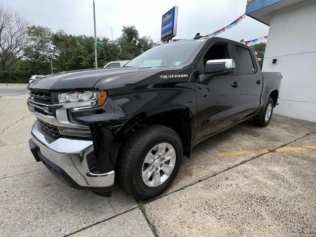 2021 Chevrolet Silverado 1500 Vehicle Photo in Roslyn, NY 11576