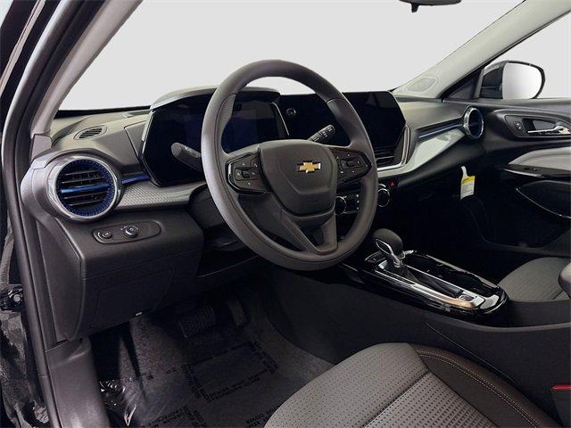 2025 Chevrolet Trax Vehicle Photo in PUYALLUP, WA 98371-4149