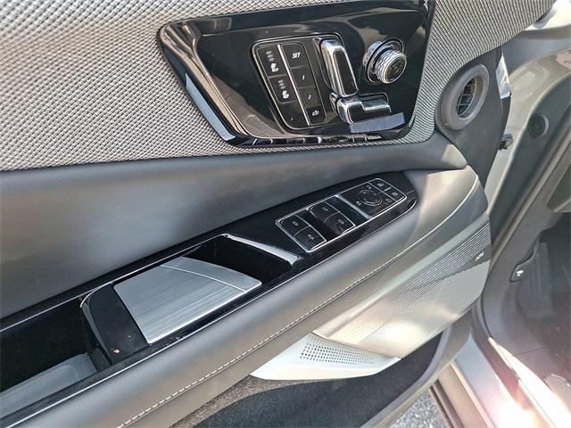 2025 Cadillac OPTIQ Vehicle Photo in ALLENTOWN, PA 18103-7399