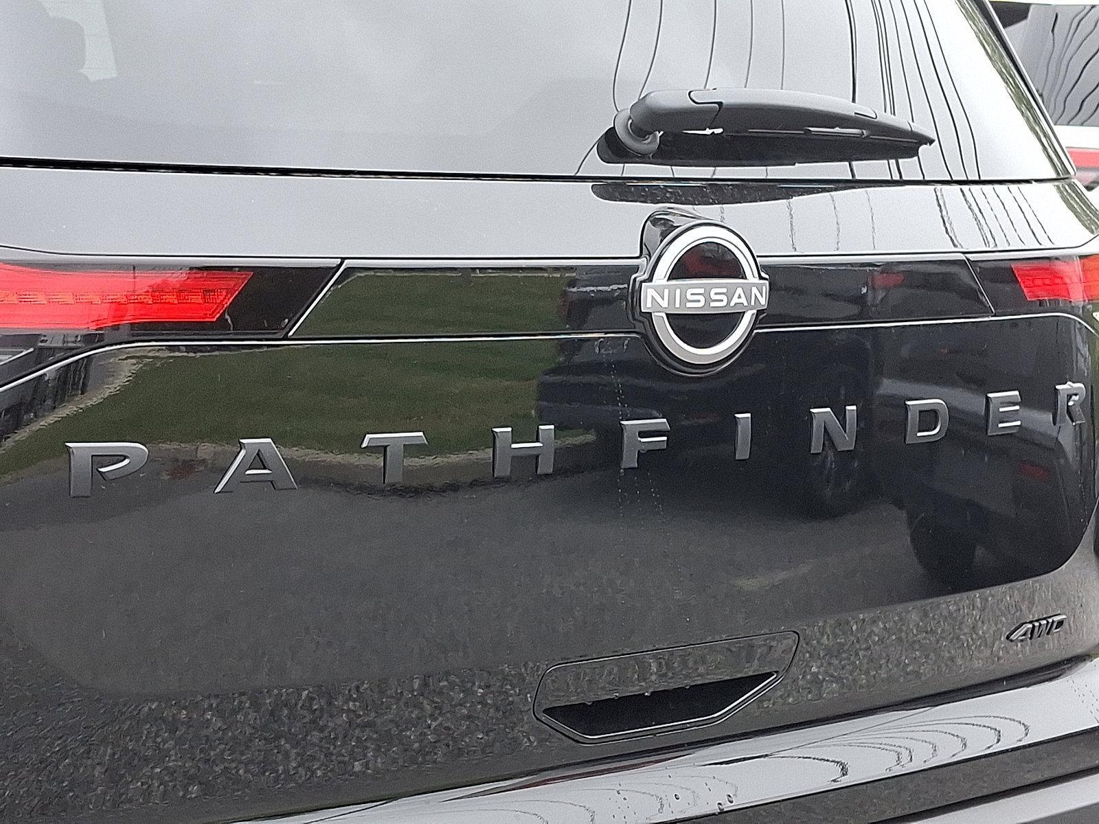 2025 Nissan Pathfinder Vehicle Photo in Mechanicsburg, PA 17050-2306