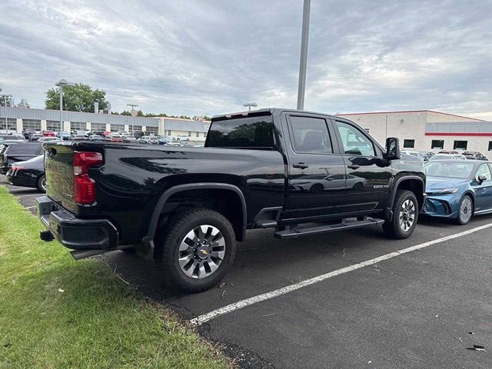 2024 Chevrolet Silverado 2500 HD Vehicle Photo in Trevose, PA 19053