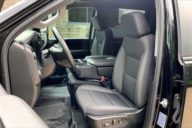 2025 Chevrolet Silverado 2500 HD Vehicle Photo in KANSAS CITY, MO 64114-4502