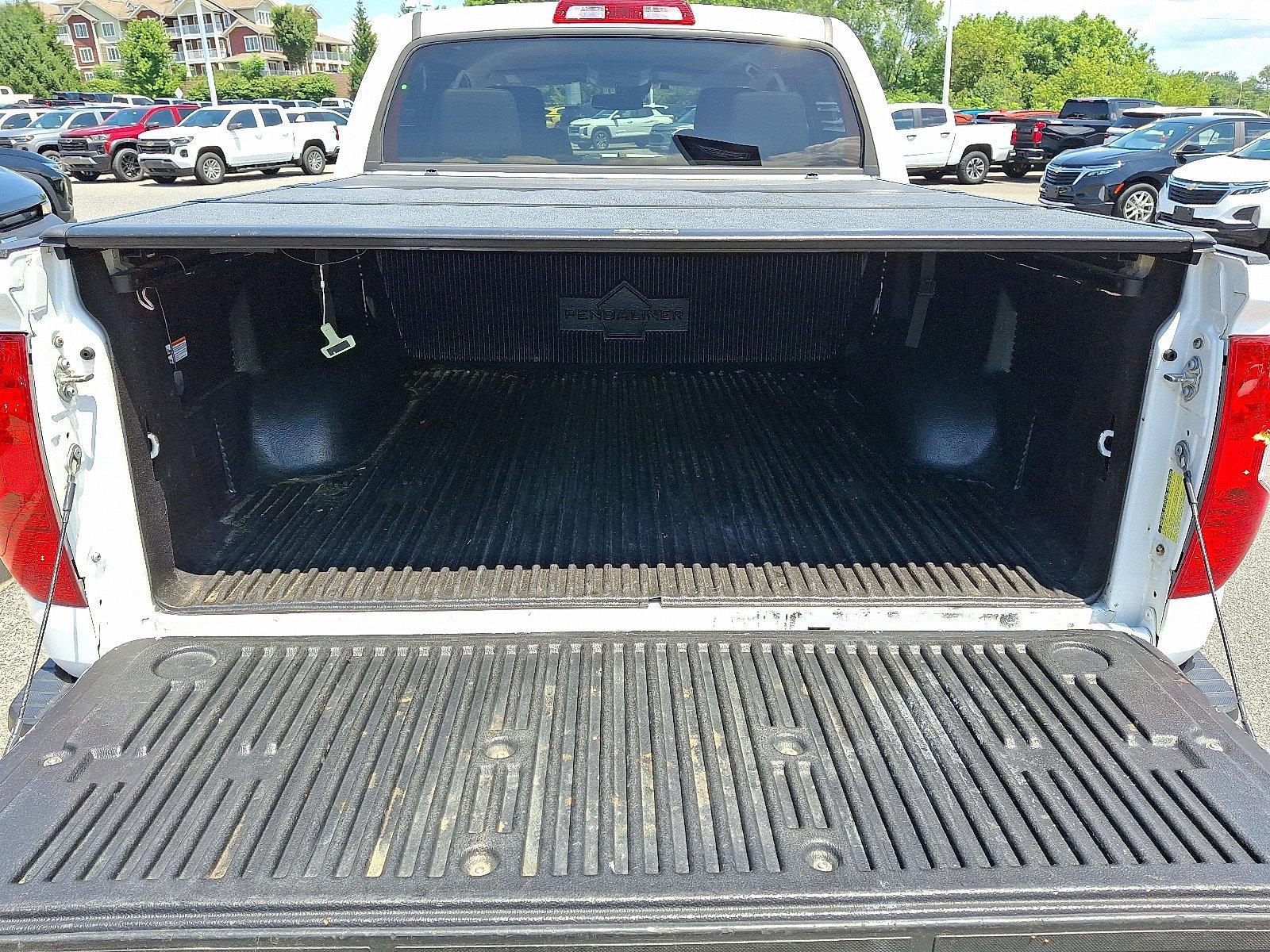 2018 Toyota Tundra 4WD Vehicle Photo in BETHLEHEM, PA 18017-9401
