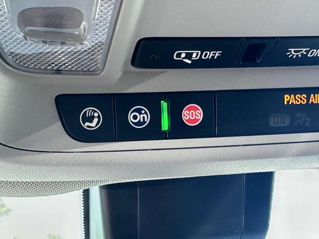 2022 Chevrolet Equinox Vehicle Photo in Roslyn, NY 11576