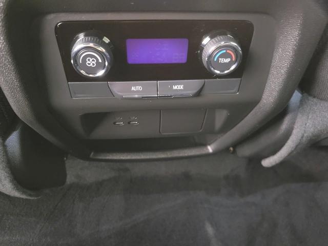 2025 Chevrolet Traverse Vehicle Photo in APPLETON, WI 54914-4656