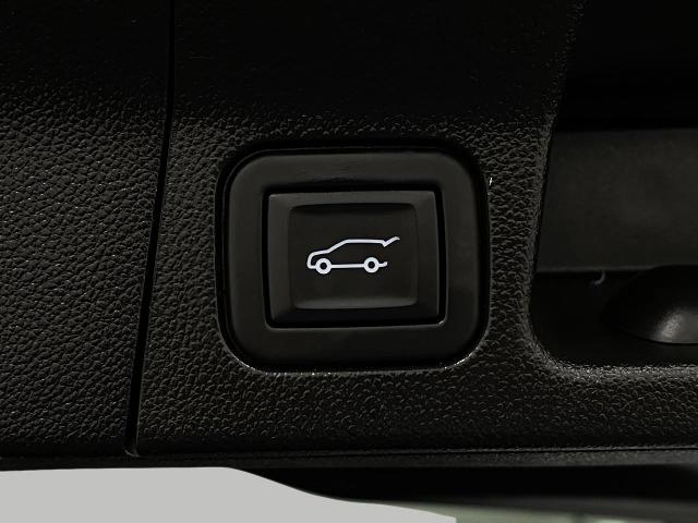 2023 GMC Acadia Vehicle Photo in Appleton, WI 54913