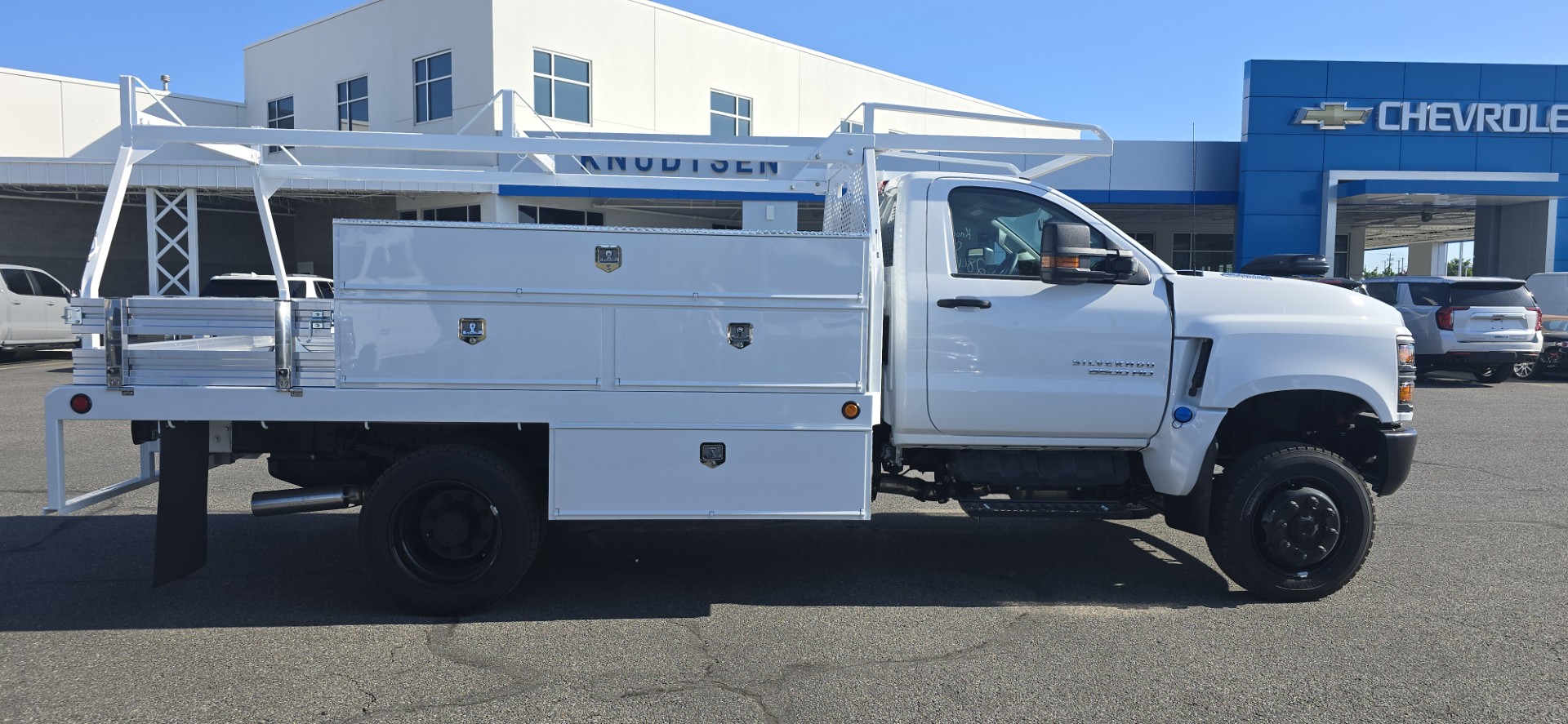 2024 Chevrolet Silverado 5500 HD Vehicle Photo in POST FALLS, ID 83854-5365