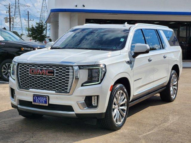 2022 GMC Yukon XL Vehicle Photo in SUGAR LAND, TX 77478-0000