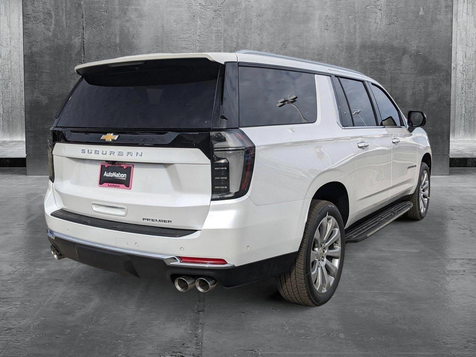 2025 Chevrolet Suburban Vehicle Photo in AUSTIN, TX 78759-4154