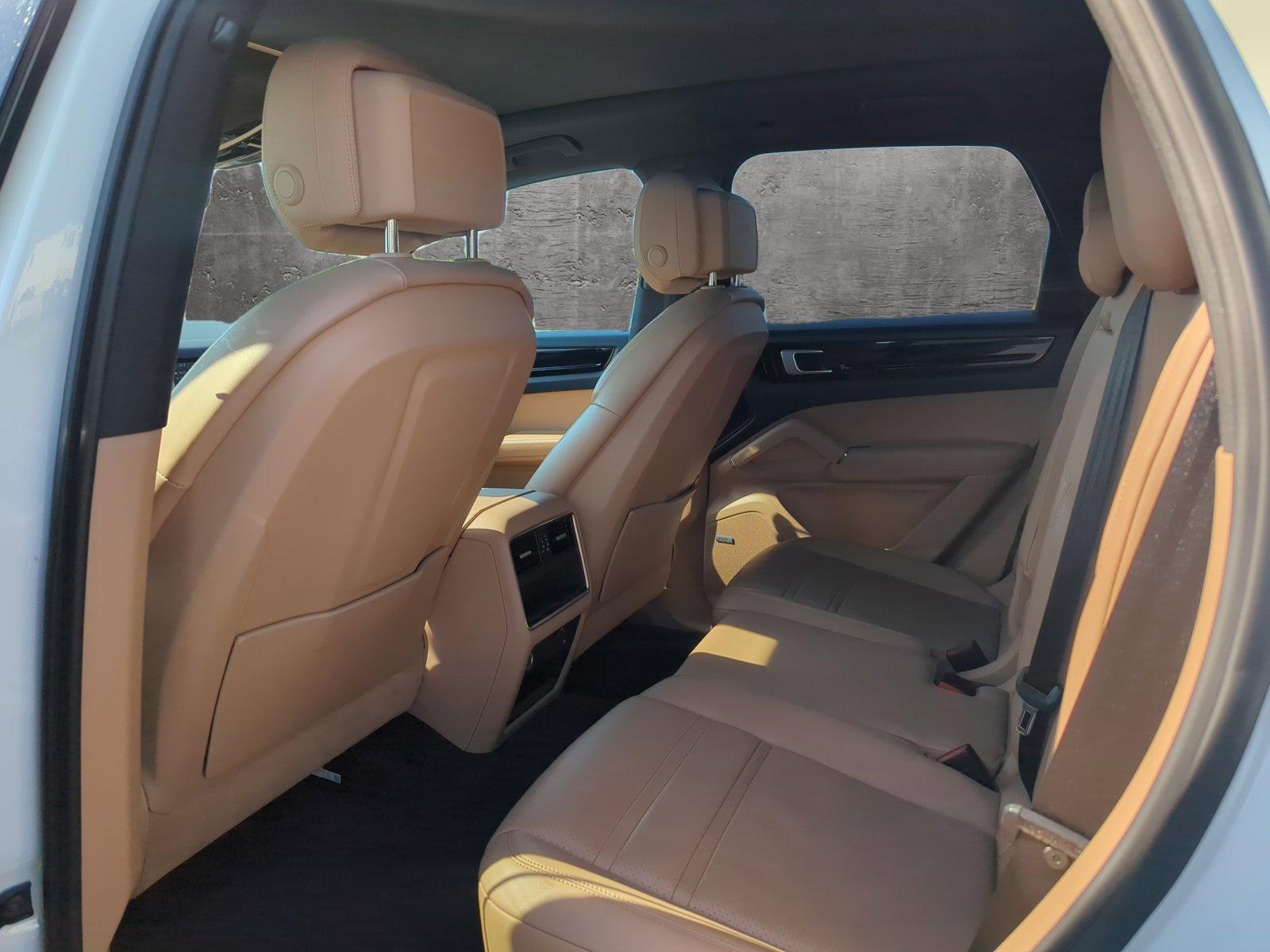 2019 Porsche Cayenne Vehicle Photo in Memphis, TN 38128