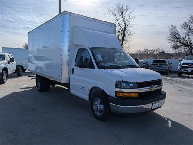 2024 Chevrolet Express Commercial Cutaway Vehicle Photo in ENGLEWOOD, CO 80113-6708