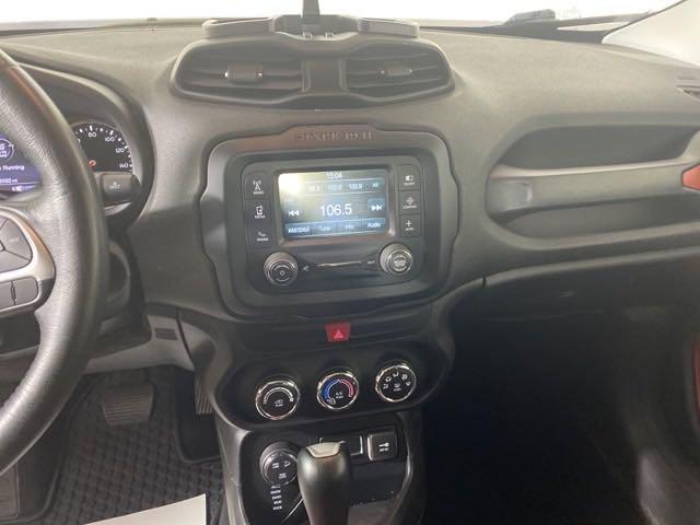 2016 Jeep Renegade Vehicle Photo in MEDINA, OH 44256-9001