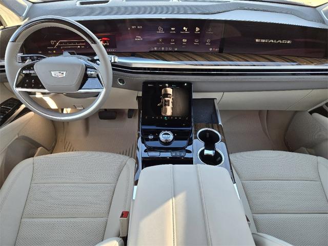 2025 Cadillac Escalade Vehicle Photo in Oklahoma City, OK 73114