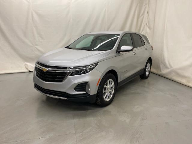 Used 2022 Chevrolet Equinox LT with VIN 3GNAXKEV0NL113528 for sale in Fremont, MI